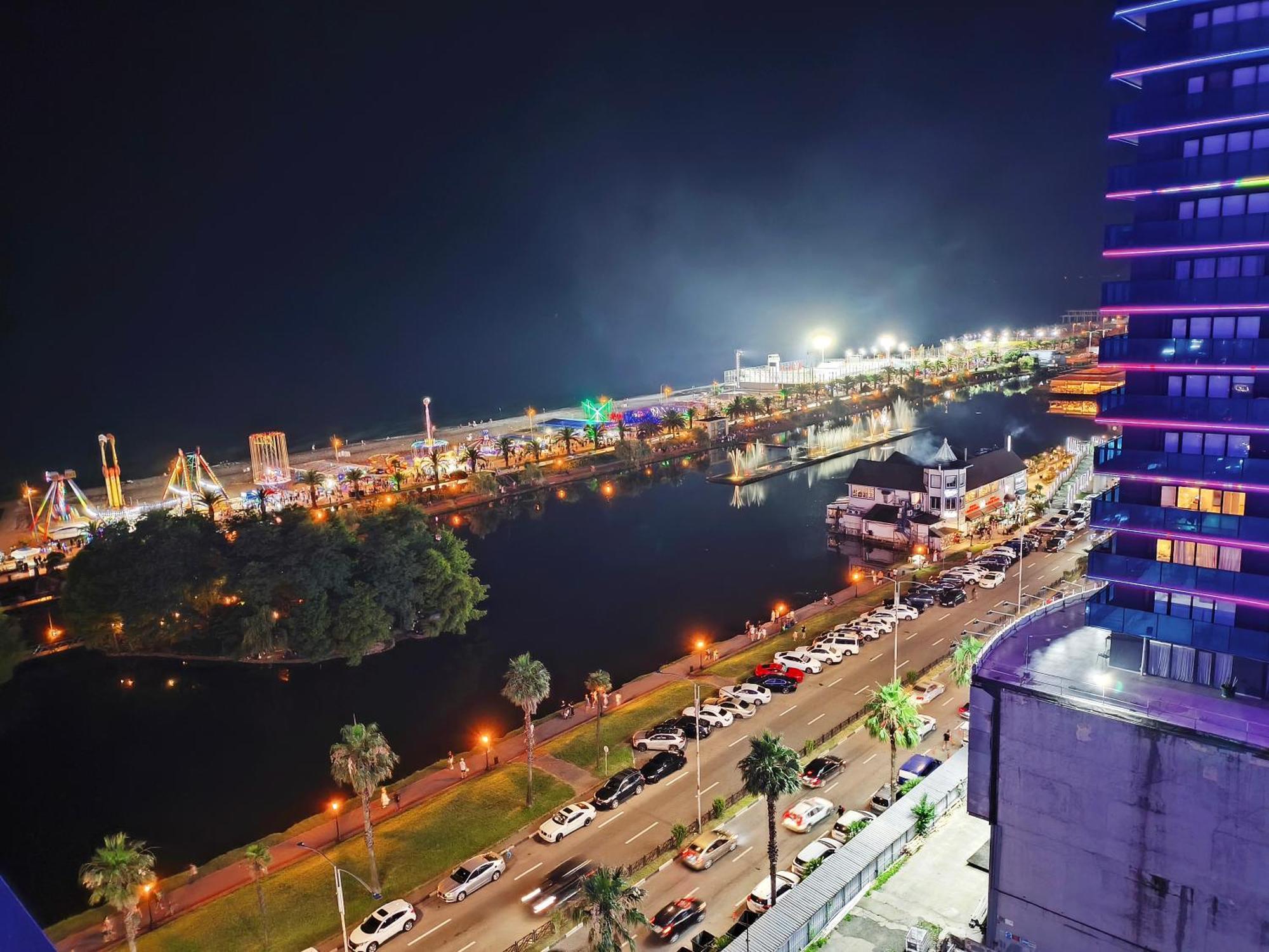 Orbi-City Batumi Apartments Sea View Exterior foto